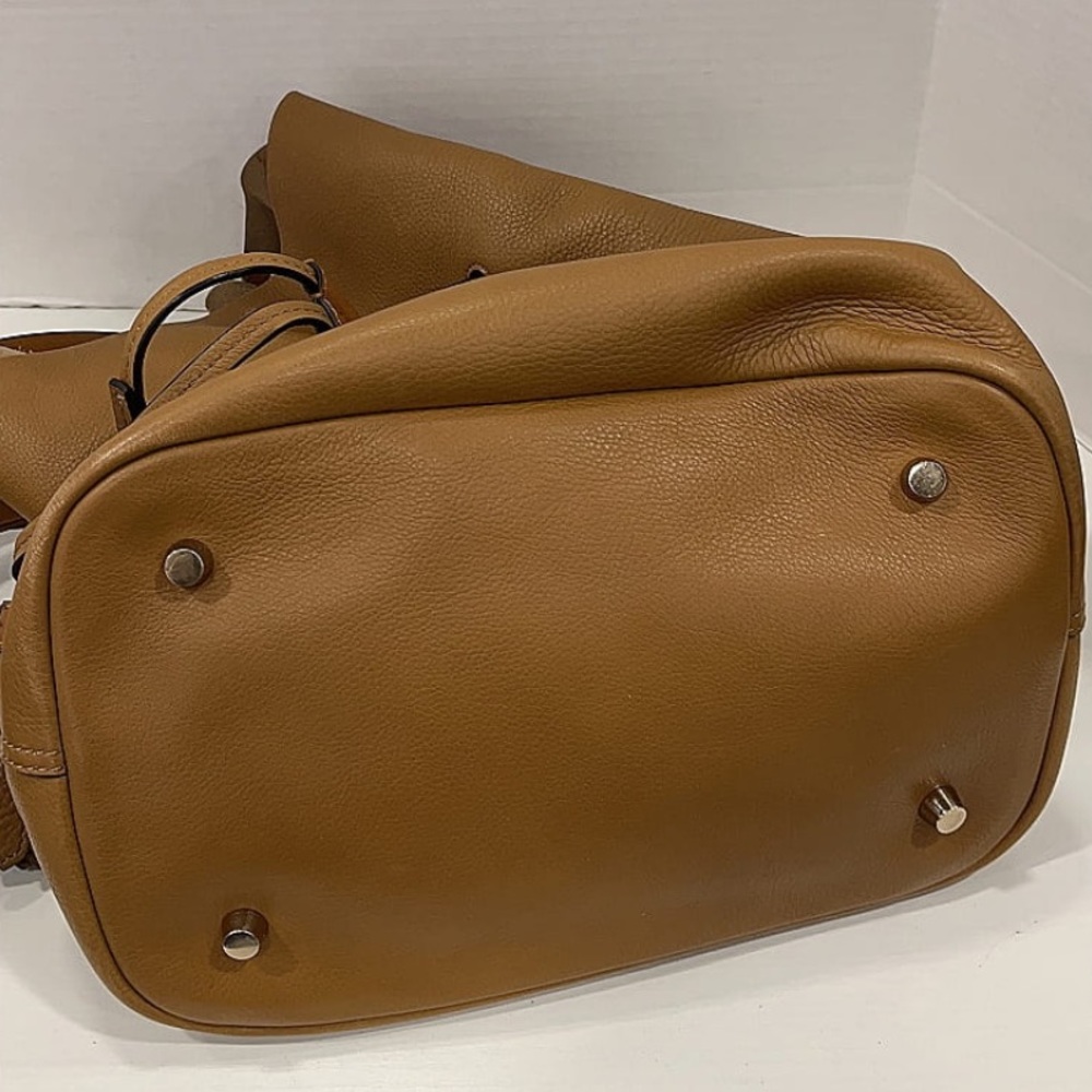 Burberry Ashby Grainy Leather Hobo Handbag + Wristlet - Picture 5 of 10
